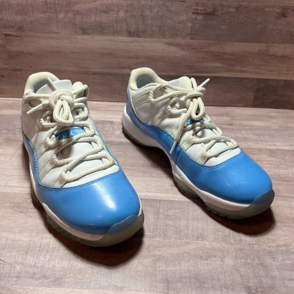 Nike Air Jordan 11 Retro Low UNC Sneakers White/University Blue Mens Size 8